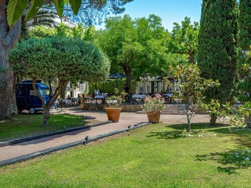 Mercure Marseille Centre Bompard La Corniche, Забронировать Отель Отели Буш-дю-Рон с парковкой, Парковка