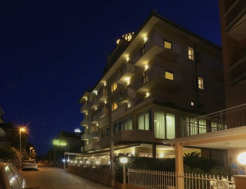Hotel Elisir, Забронировать Отель Ривабелла Римини, рядом с Аквапарк Arenas Water