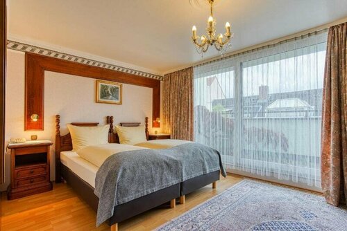 FF&E Hotel Bavaria, Reservar Hotel Hotéis em Fürth com pequeno-almoço, Café da manhã