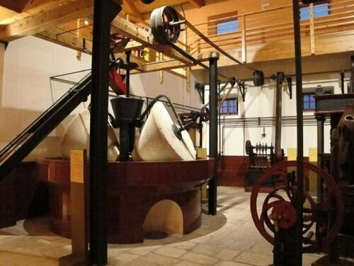 Hostal Los Claveles, Забронировать Отель Отели в центре Баэна, в центре