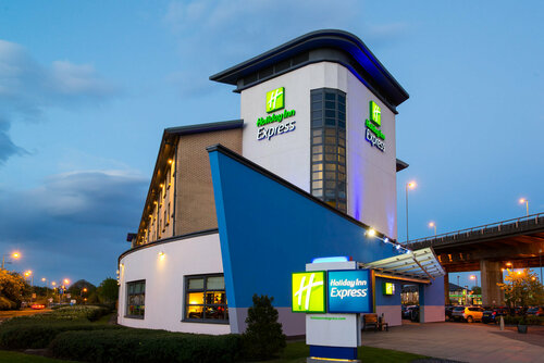 Holiday Inn Express Glasgow Airport by IHG, Забронировать Отель Пейсли Стратклайд