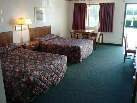 Logan Lodge Motel Urbana, Book Motel Urbana Ohio