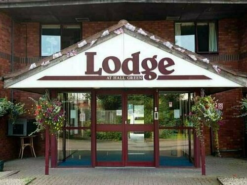 The Lodge Hotel, Book Hotel Birmingham West Midlands