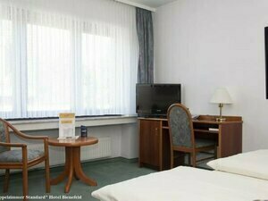 Hotel & Restaurant Bienefeld, Забронировать Отель Коршенброх Северный Рейн-Вестфалия