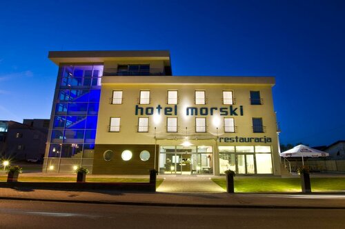 Morski, Boek Hotel Pommeren Hotels met Parkeerplaats, Parkeren