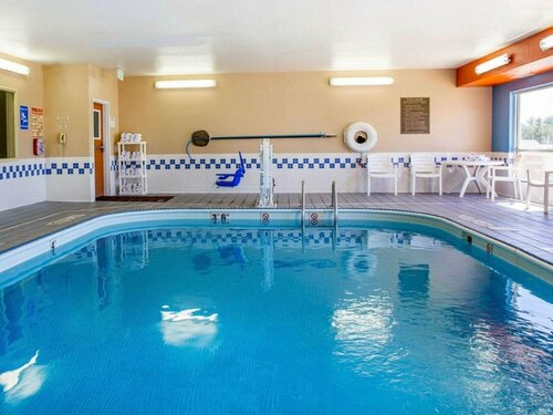 Comfort Inn & Suites Coralville - Iowa City near Iowa River Landing, Забронировать Отель Айова-Сити 