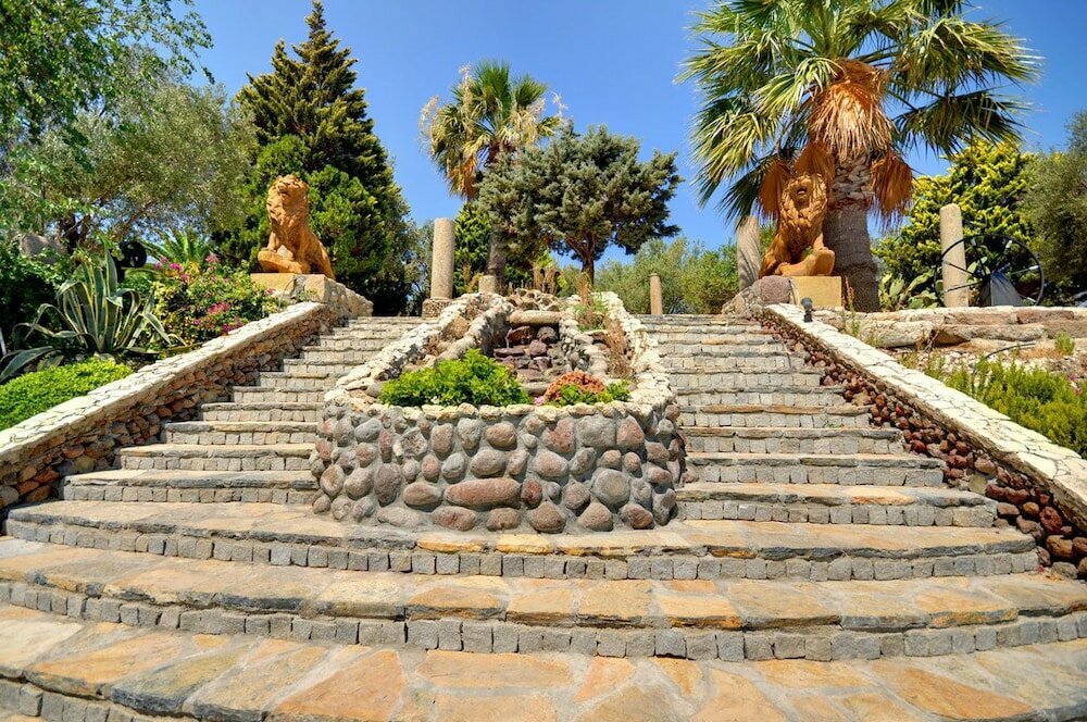 Kalem Island Oliviera Resort