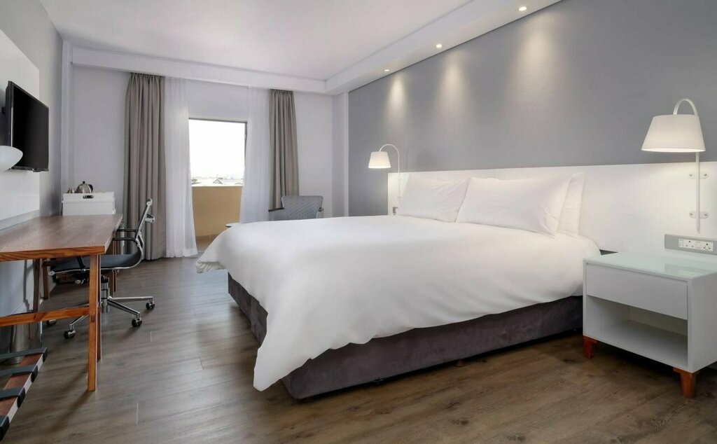 Protea Hotel
