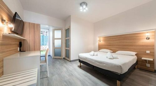 LOasis Hotel, Забронировать Отель Фрежюс Var coast