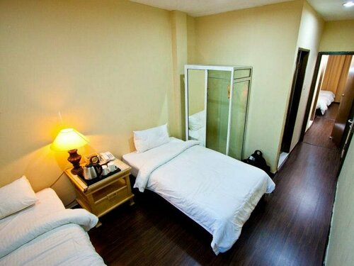 Grand M Hotel, Buchen Sie Hotel Hotels in Borneo mit Parkplatz, Parkplätze