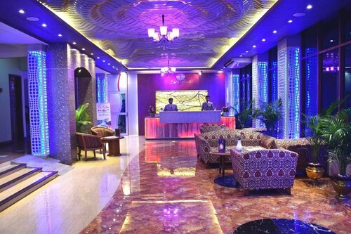 HOTEL LAKE CASTLE - Parkview, Забронировать Отель Отели Дакки с парковкой, рядом с Embassy of Qatar, Парковка