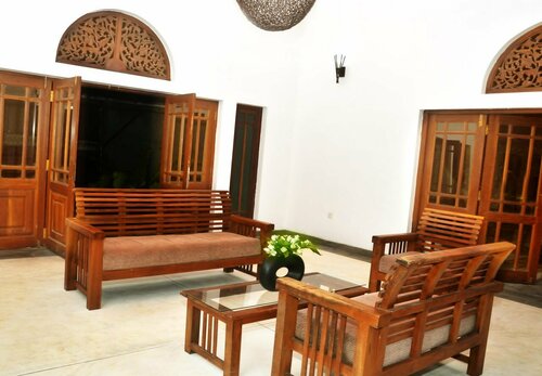 Aaranya Residencies, Забронировать Отель Отели Хабарадува с парковкой, Парковка