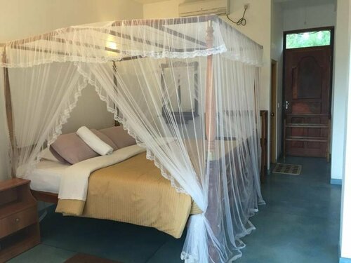 Serenity Resort, Забронировать Курортный отель Отели Таларамба с парковкой, Парковка