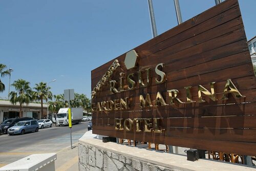 Risus Garden Marina Hotel, Забронировать Отель Отели Кушадасы 3 звезды, рядом с Kusadasi Grand Bazaar, 3*