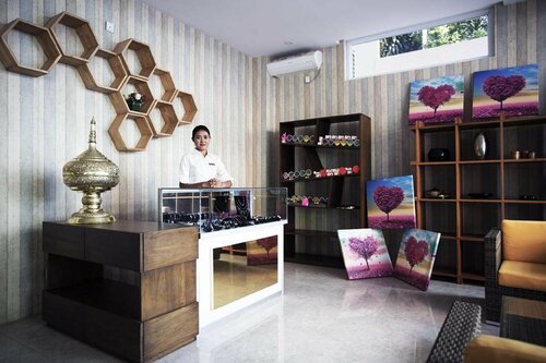 Merchant Art Residence Yangon, Забронировать Отель Отели Янгон 4 звезды, 4*