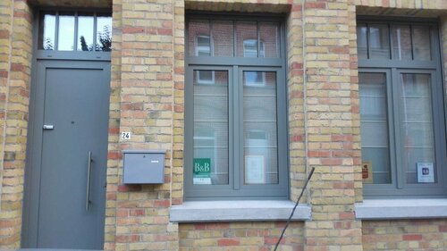 Guesthouse Oude Houtmarkt, Забронировать Отель Ипр Westhoek