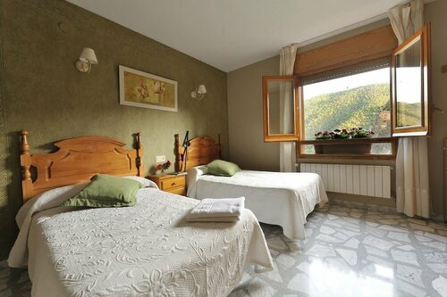 Miral Mundo, Book Hotel Hoteller i Castilla-La Mancha med parkering, Parkering