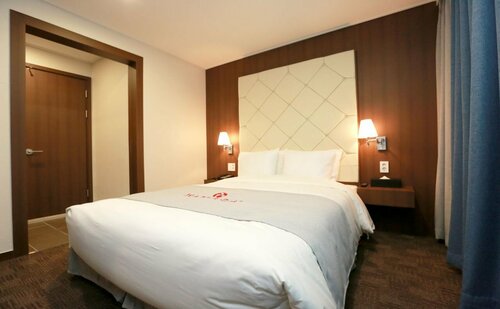 Ramada Taebaek Hotel, Buchen Sie Hotel Taebaek Gangwon-Do