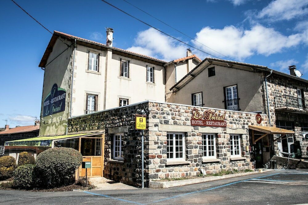 Logis Hôtel Rest. le Foirail