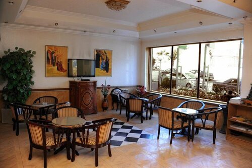 Alsabah Hotel Apartments, Забронировать Апартаменты/квартира Недорогие отели Аммана, рядом с Zahran Palace, недорого