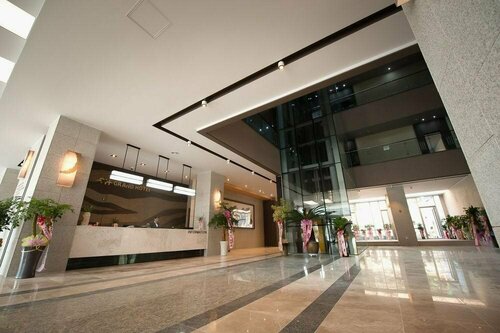 Andong Grand Hotel(안동그랜드호텔), Забронировать Отель Отели провинции Кёнсан-Пукто 3 звезды, 3*