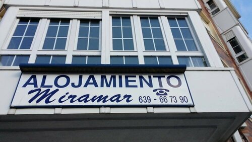 Alojamiento Miramar, Забронировать Гостевой дом Сантонья Cantabria Coast