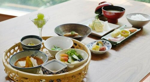 Oyo Ryokan Sakadojo Niigata, Prenota Hotel Tokamachi Niigata