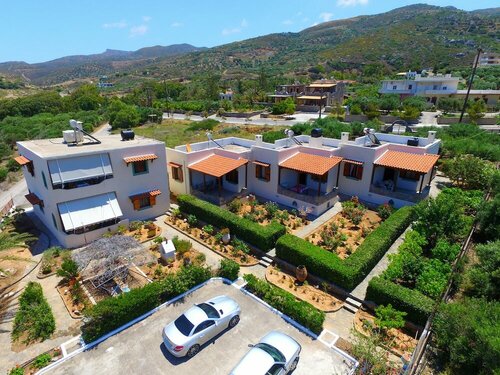 Villa Katerina Holiday Apartments, Забронировать Апартаменты/квартира Отели Айя-Фотья с парковкой, Парковка