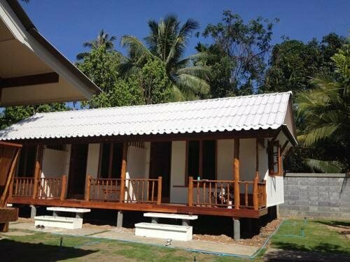 Anattaya Holiday Home, Забронировать Отель Яо-Ной провинция Пхангнга