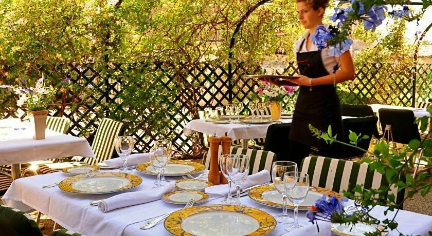 Hotel Restaurant Centre Poitou