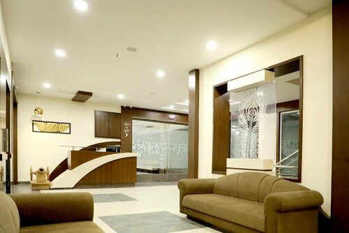 FabHotel Anmol's Classic Napier Town, Забронировать Отель Джабалпур штат Мадхья-Прадеш