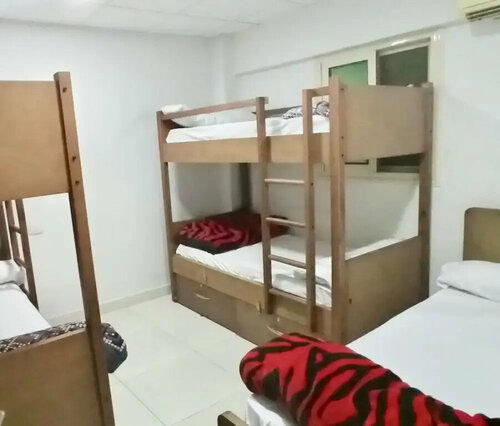 Pyramids Youth House, Забронировать Отель Отели в центре Каира, в центре, Завтраки, Парковка