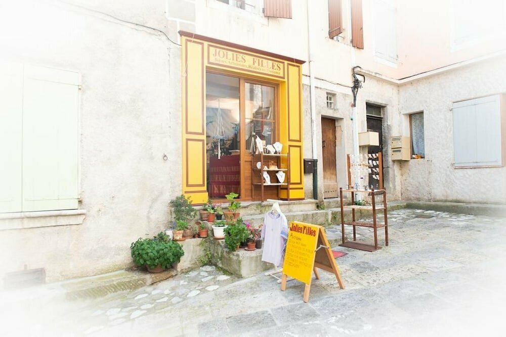 La Chambre 21, Entrevaux EN Provence, proche de Nice