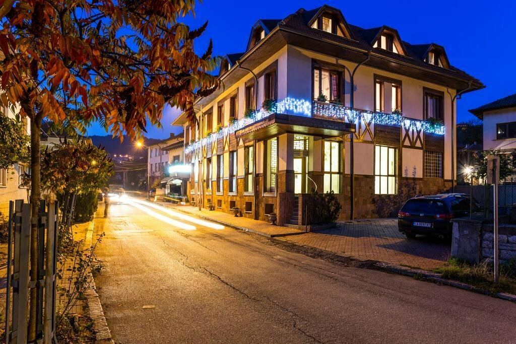 Family Hotel Teteven