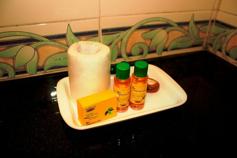FabHotel Viva House - Talegaon