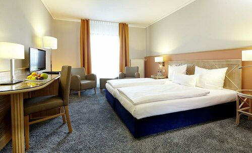 Parkhotel Weiskirchen, Забронировать Отель Отели Мозеля - Германии с питанием, Пансион