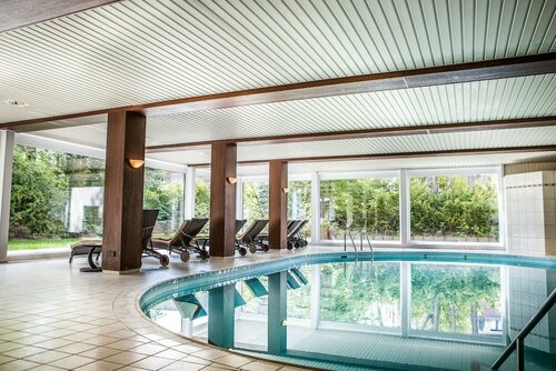 VitalHotel Ascona, Забронировать Отель Бад-Бевензен Люнебургская пустошь, рядом с Тропа по вершинам деревьев