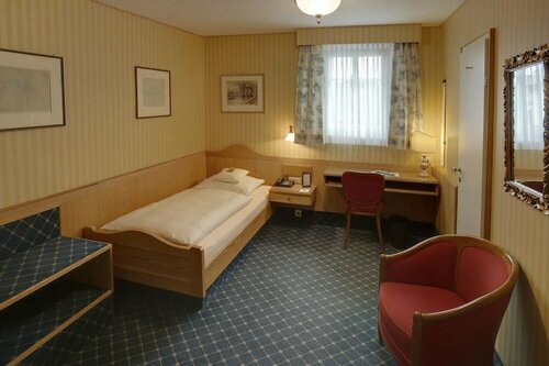Hotel Brauereigasthof Landwehr-Bräu, Reserva ahora Hotel Hoteles en Baviera con aparcamiento, Aparcamiento