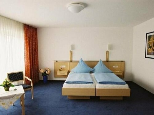 Alte Post zu Stetzsch, Rezervasyon Otel Cotta Dresden