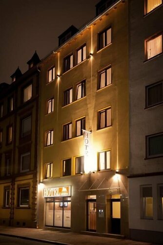 Hotel Frankfurt Messe, Забронировать Отель СПА-отели Франкфурт-на-Майне, SPA-услуги