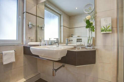 Rhein Neckar Hotel Mannheim 24h Check-in, Забронировать Отель Мангейм Мангейм