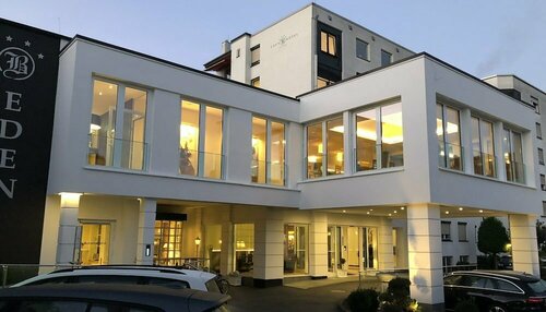 Eden-Hotel, Забронировать Отель Отели Suedstadt с парковкой, Парковка