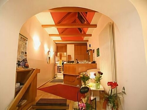 Hotel Am Kuhbogen, Varaa Hotelli Hof Upper Franconia