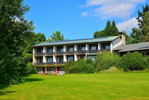 Sporthotel Fleckl, Book Hotel Hoteller i Bayern med pool, Swimmingpool