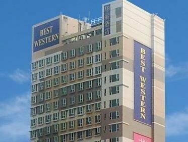 Ramada By Wyndham Hong Kong Grand, Забронировать Отель Яучимвон Гонконг, рядом с Хоккейный центр Кингс Парк