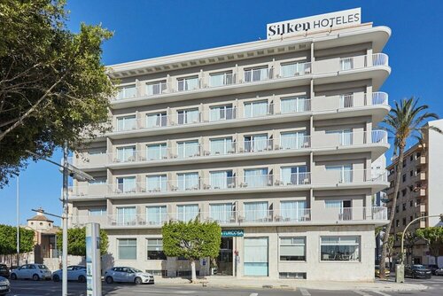 Silken Turcosa 3 Sup, Забронировать Отель Эль Грао 