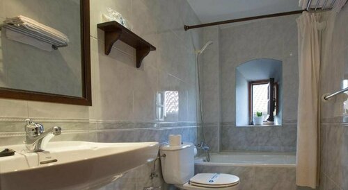 Casa España, Book Hotel Villaviciosa Costa Verde