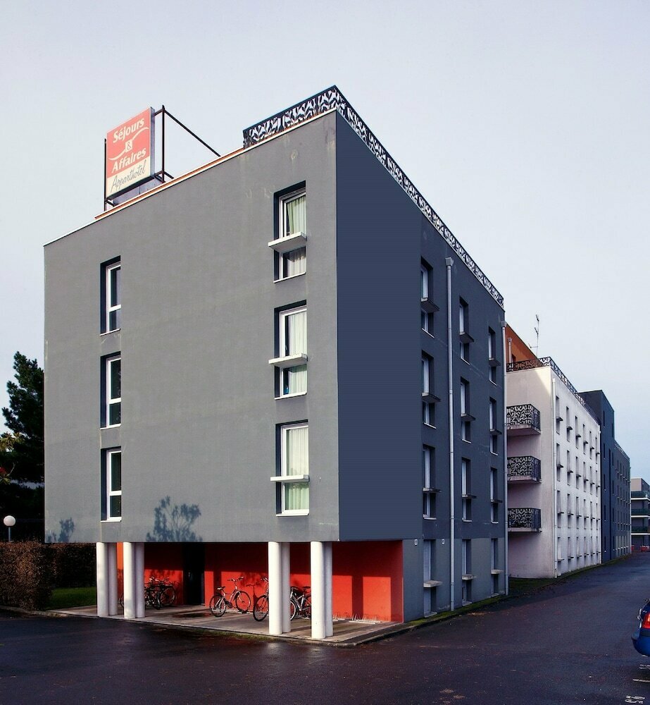 Estudines Nantes La Beaujoire