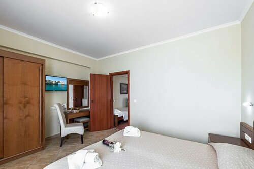 Krini Beach Hotel, Забронировать Отель Отели Пигианос Кампос с завтраком, Завтраки
