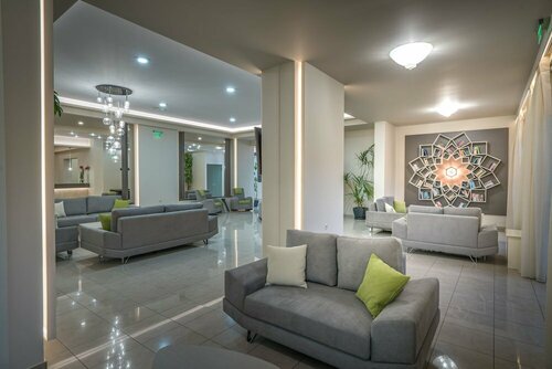 Park Hotel & Spa - Adults Only, Забронировать Курортный отель Отели Циливи с парковкой, Парковка